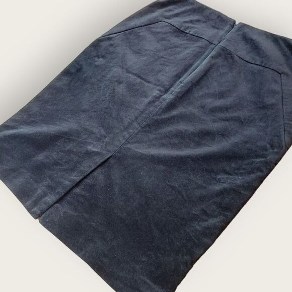 🌼4/$30 Ann Taylor Black Velvet Pencil Skirt Size 8 - Picture 3 of 5